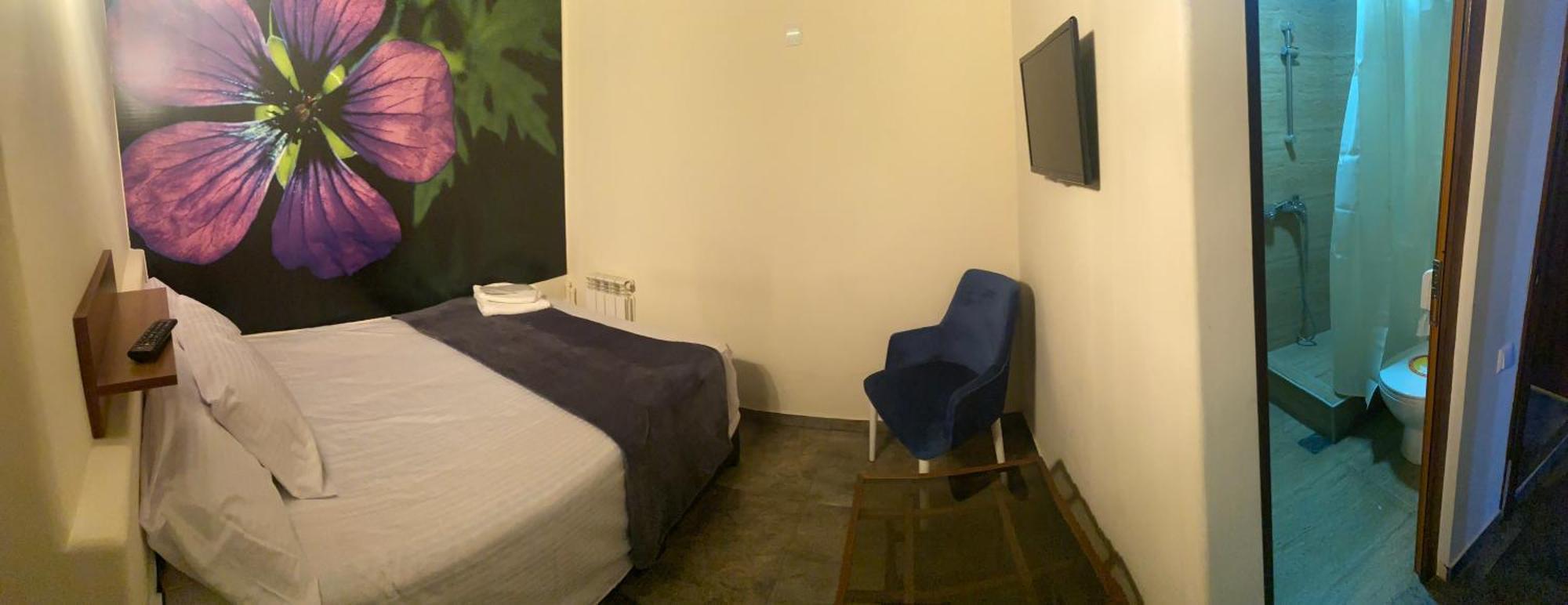 Enigma Hostel Ереван Екстериор снимка